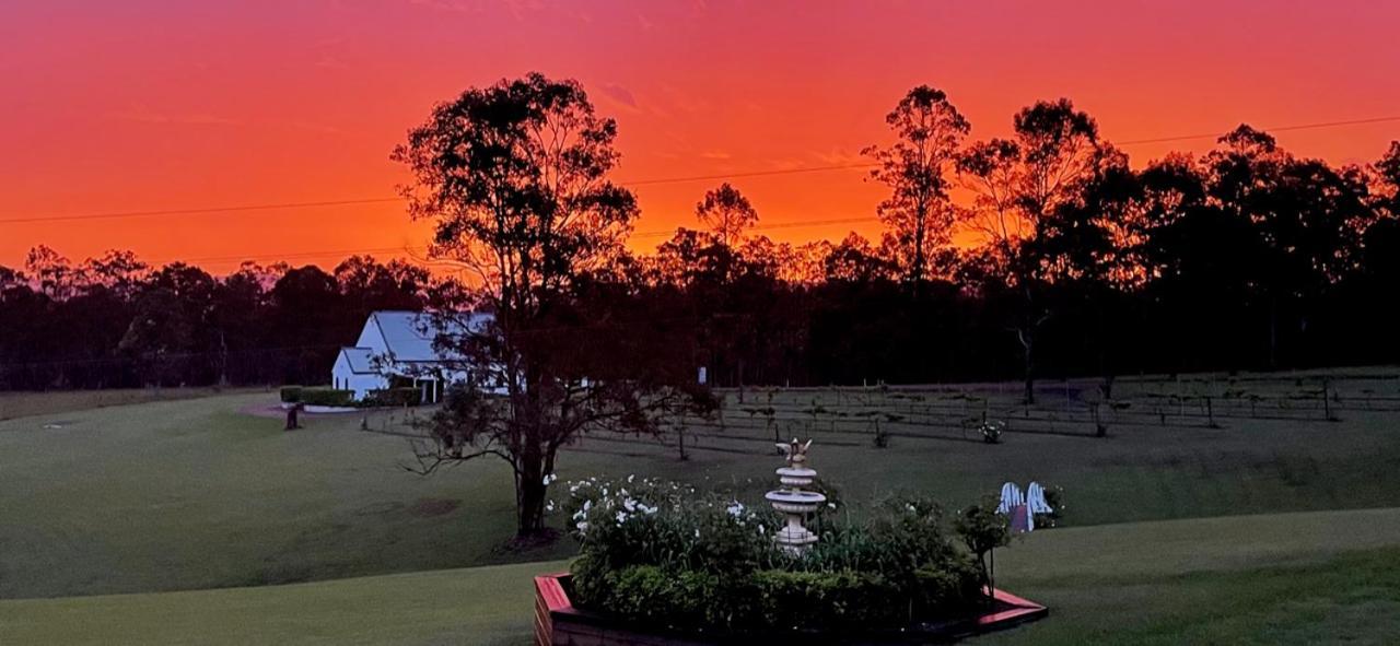 Cabins At Lovedale Wedding Chapel 외부 사진