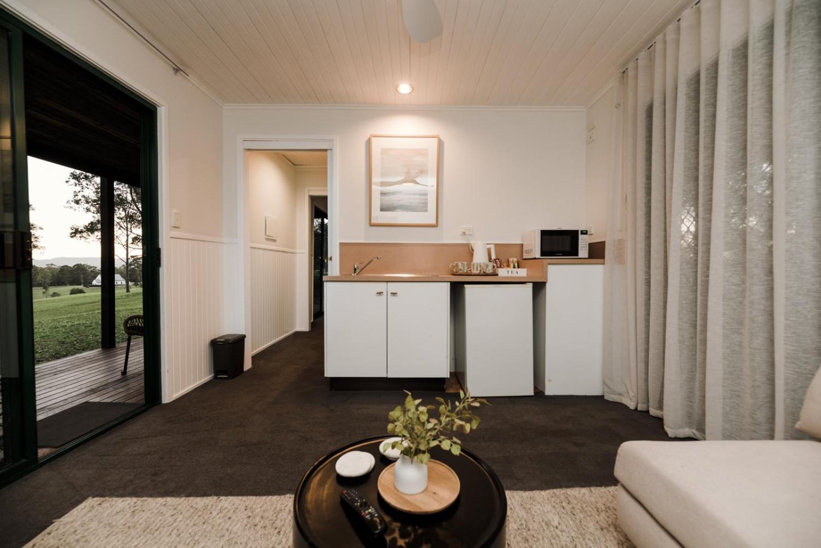 Cabins At Lovedale Wedding Chapel 외부 사진